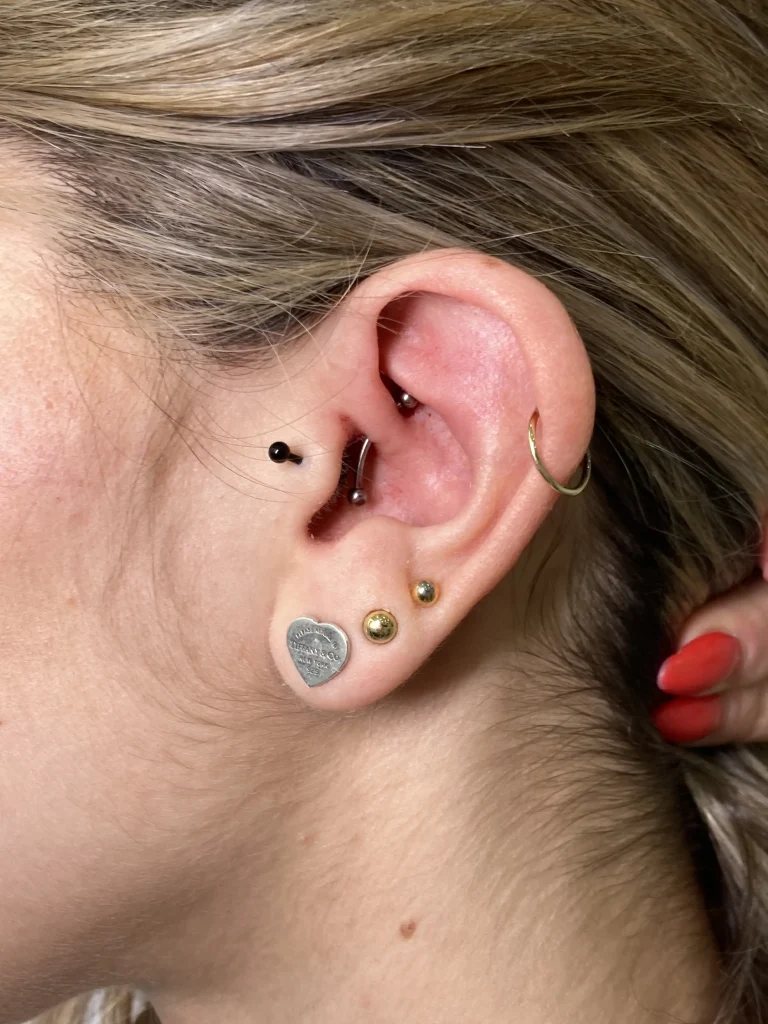 ORECCHIO - PIERCING - SEVESO - MONZA BRIANZA
